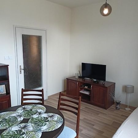 Welcome To Daisy Sunny Place! Apartment Varna Ngoại thất bức ảnh